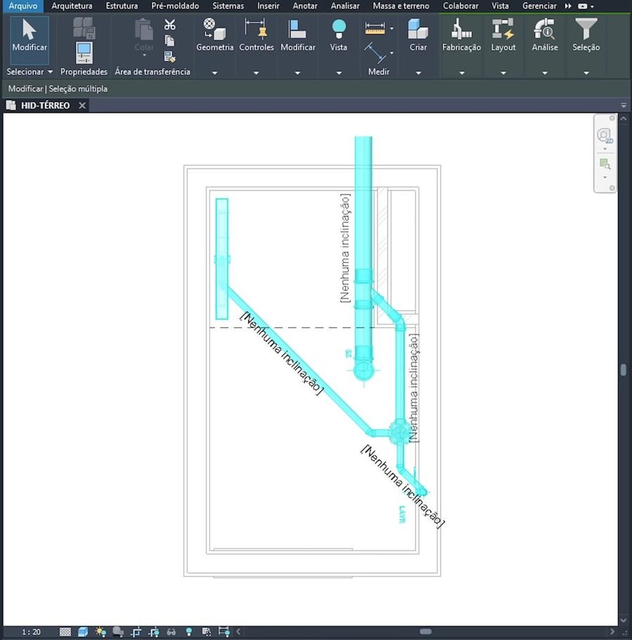 Vista HID-TÉRREO no Revit com os trechos de esgoto marcados sem inclinação